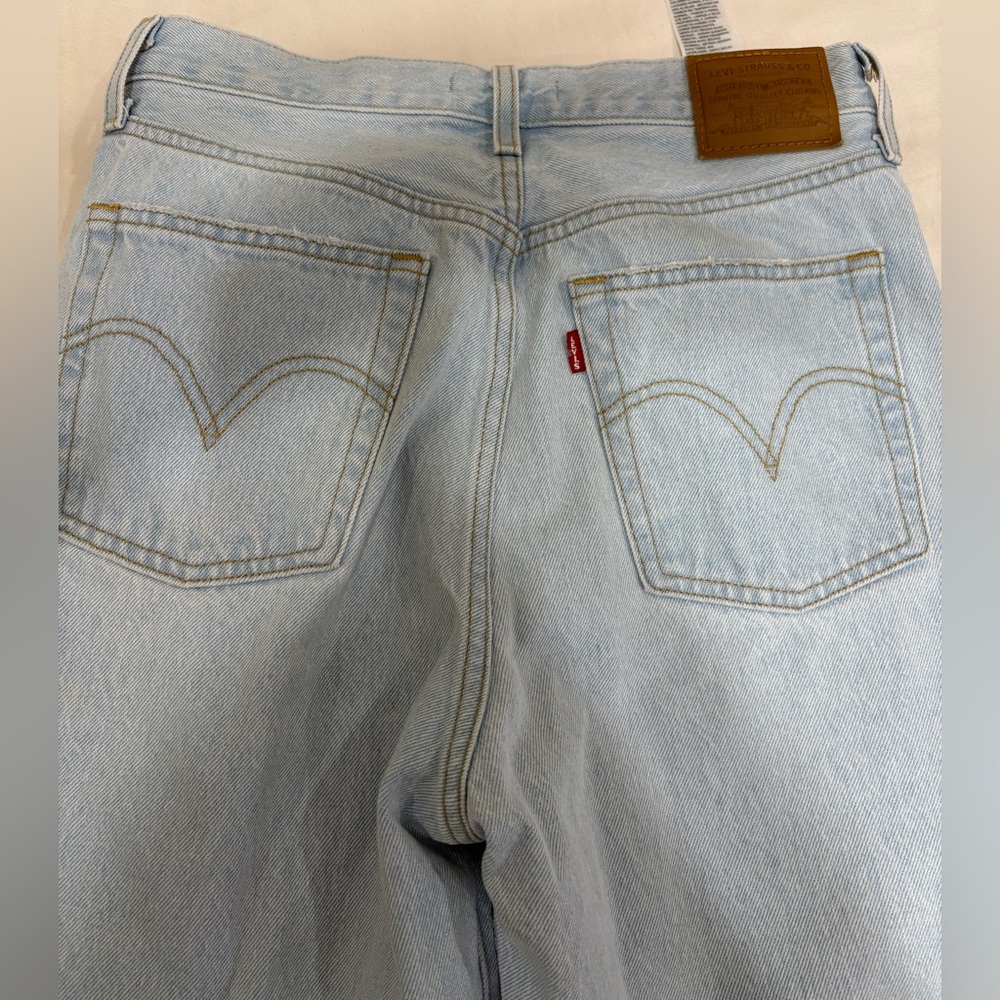 Women’s Levi Jeans Size 29
